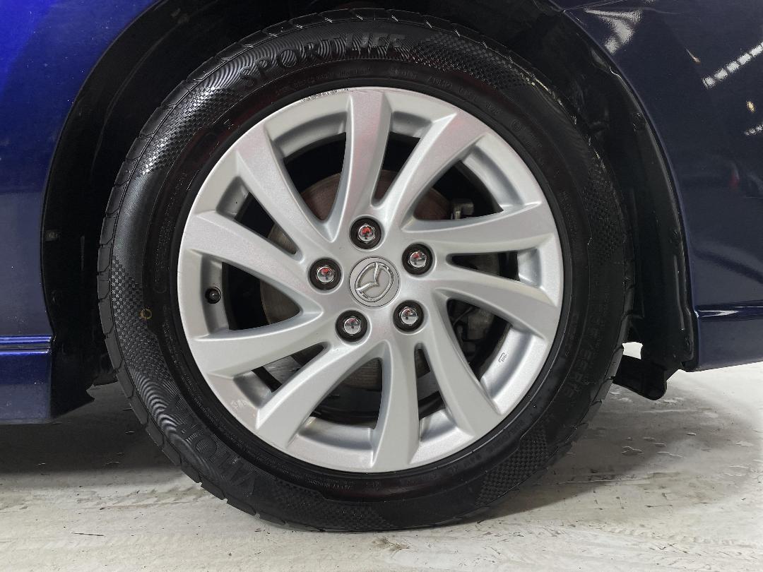 Photo '9' of Mazda Premacy Photo '9' of Mazda Premacy