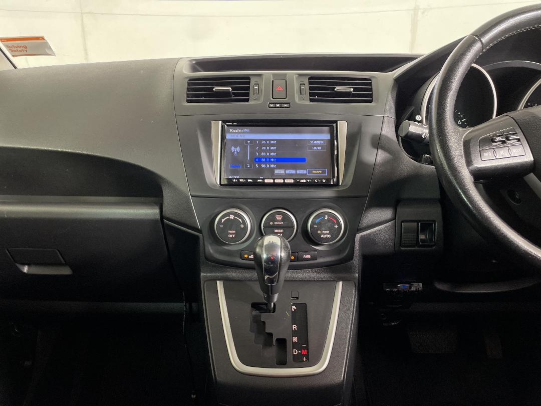 Photo '18' of Mazda Premacy Photo '18' of Mazda Premacy