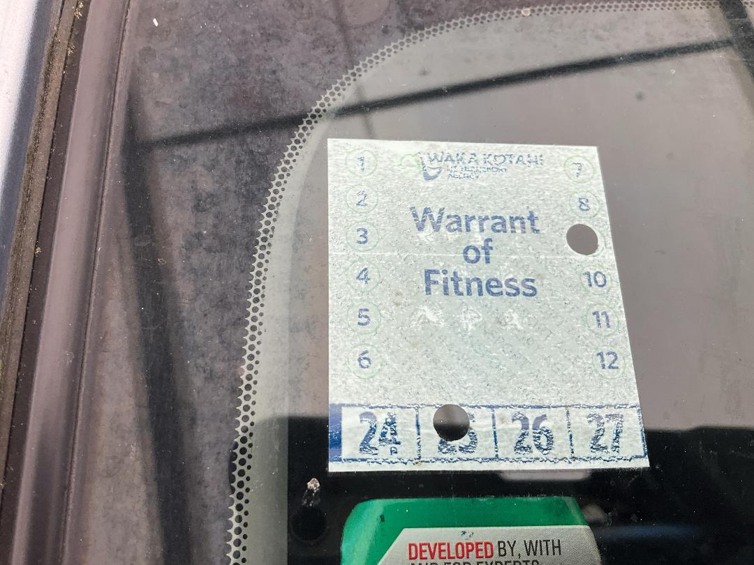 Photo '27' of Mazda Premacy Photo '27' of Mazda Premacy