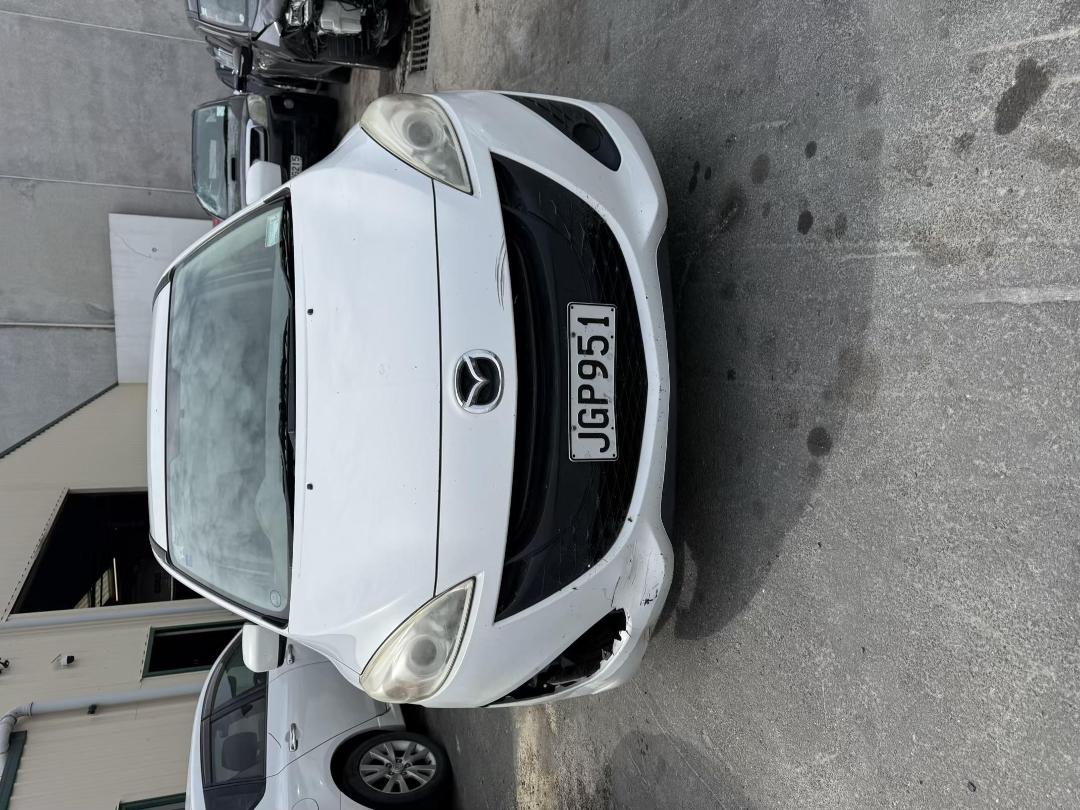 Photo '6' of Mazda Premacy Photo '6' of Mazda Premacy