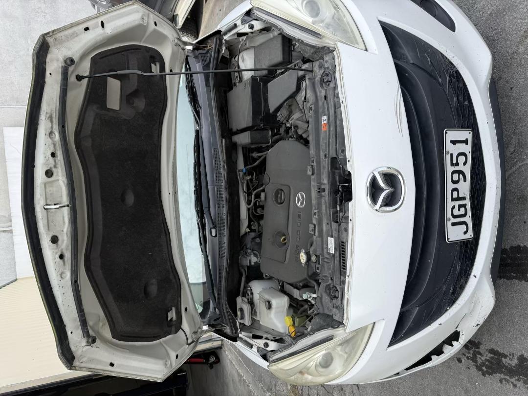 Photo '11' of Mazda Premacy Photo '11' of Mazda Premacy