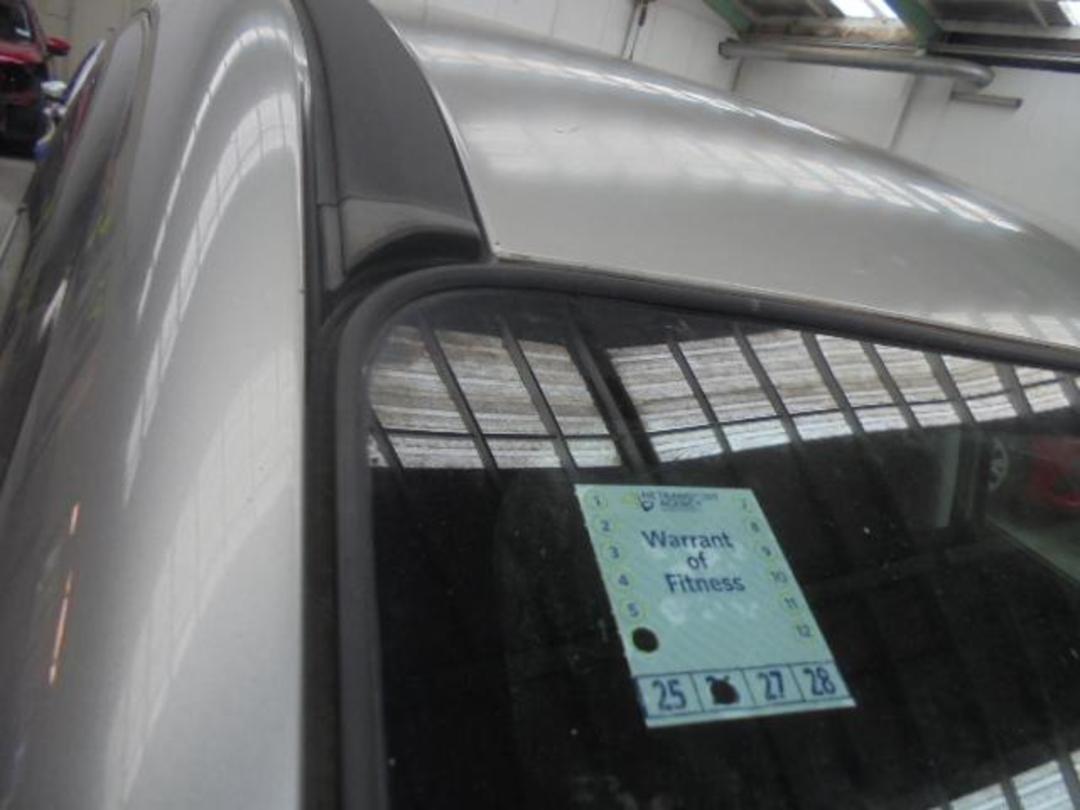 Photo '18' of Mazda Premacy Photo '18' of Mazda Premacy