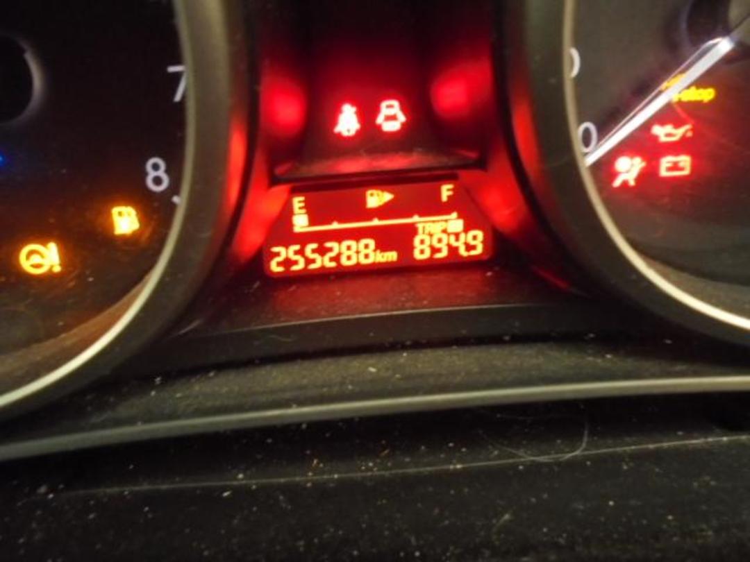 Photo '6' of Mazda Premacy Photo '6' of Mazda Premacy