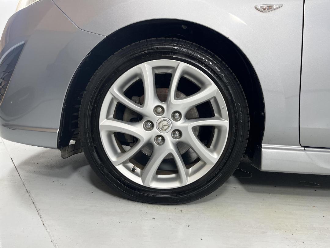 Photo '10' of Mazda Premacy