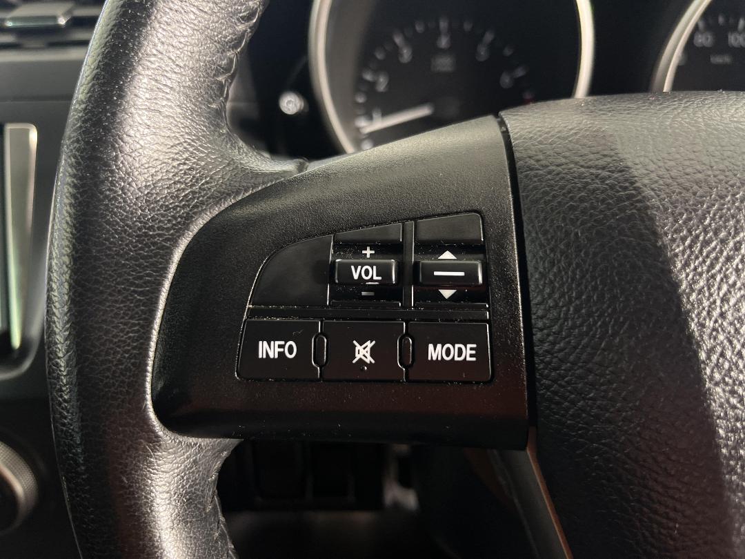 Photo '22' of Mazda Premacy