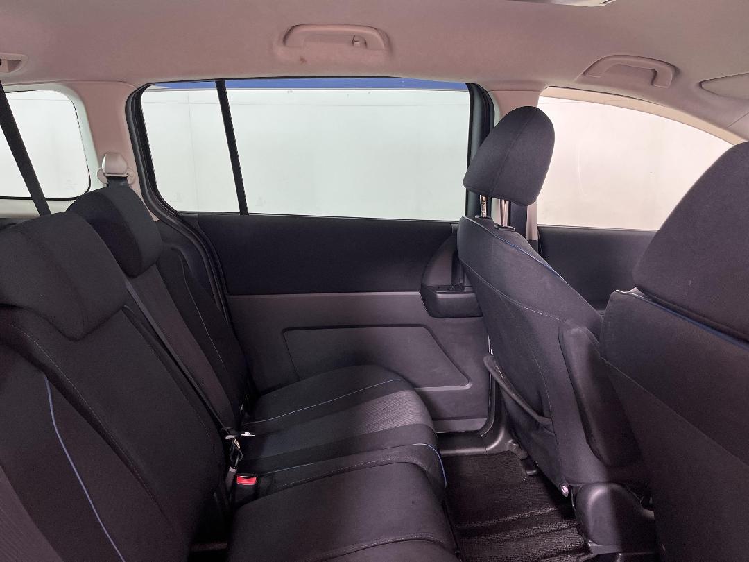 Photo '20' of Mazda Premacy