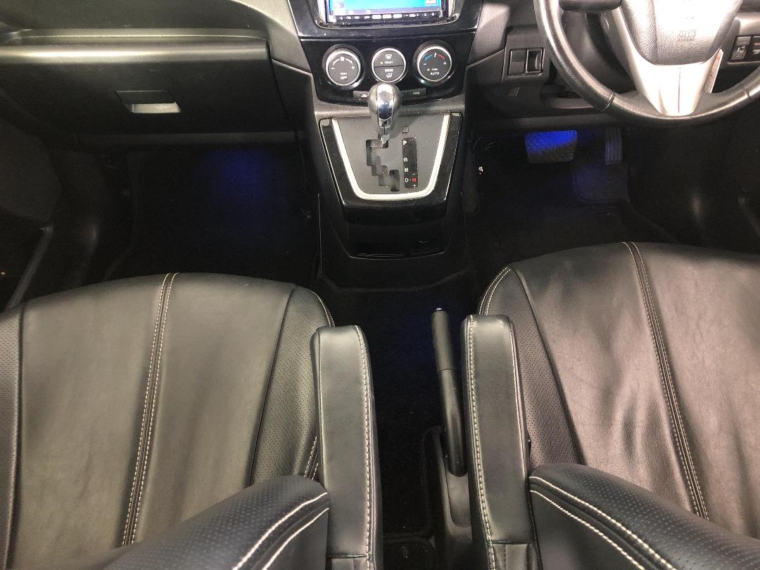 Photo '18' of Mazda Premacy Photo '18' of Mazda Premacy