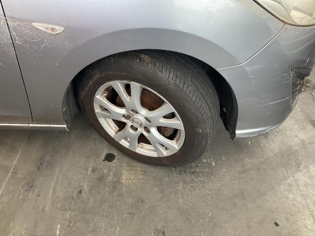 Photo '2' of Mazda Premacy