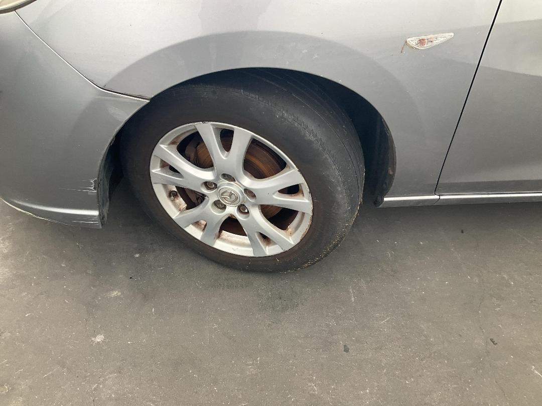 Photo '8' of Mazda Premacy