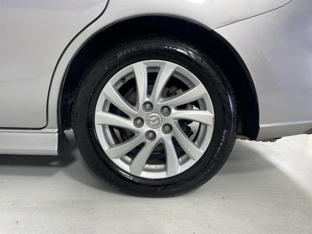 Photo '11' of Mazda Premacy Photo '11' of Mazda Premacy