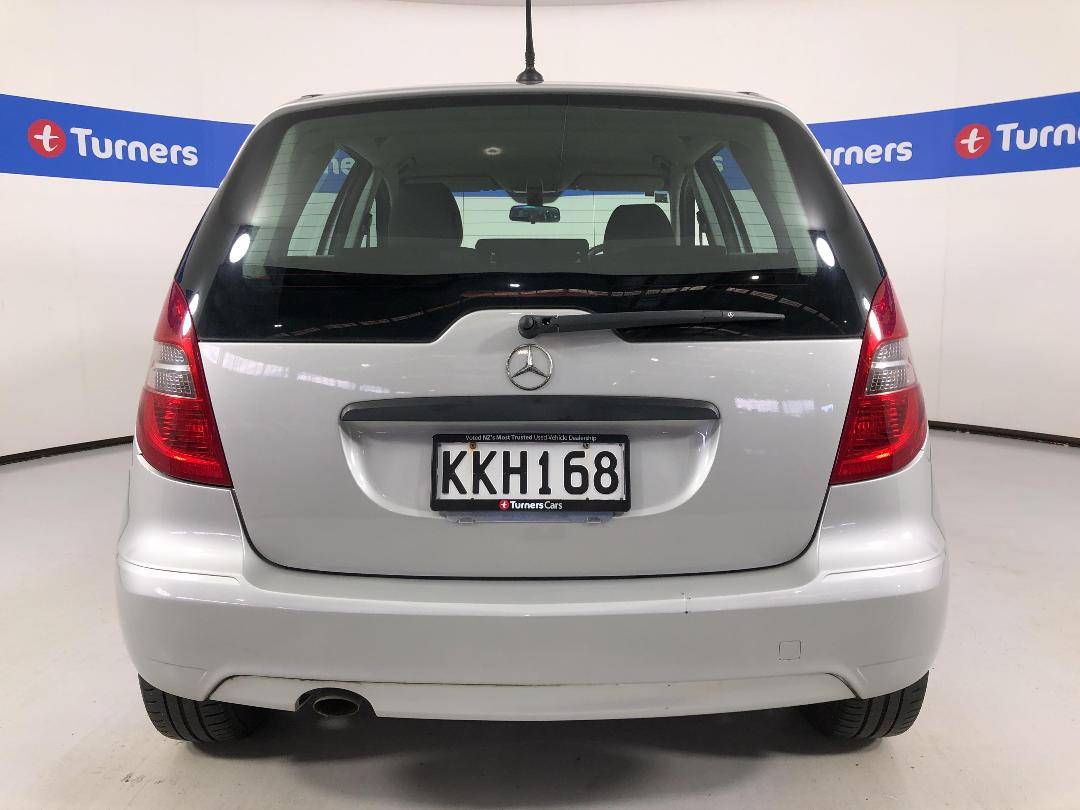 Photo '6' of Mercedes-Benz A180 Photo '6' of Mercedes-Benz A180