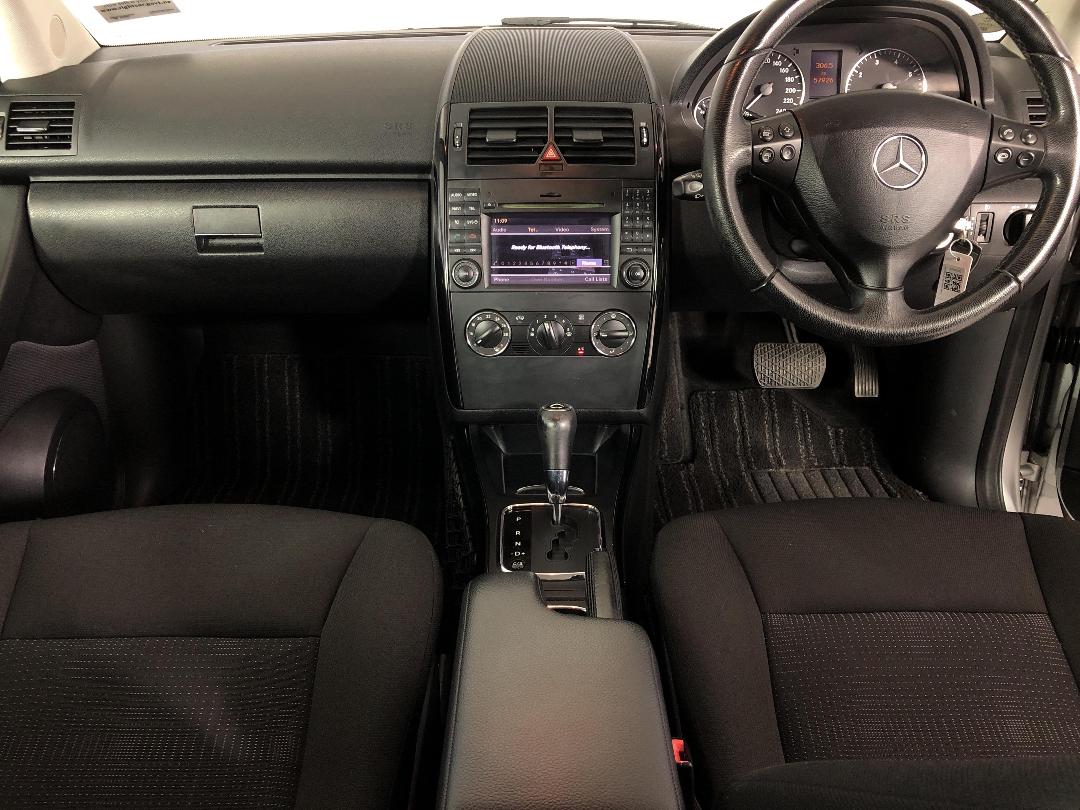 Photo '17' of Mercedes-Benz A180 Photo '17' of Mercedes-Benz A180