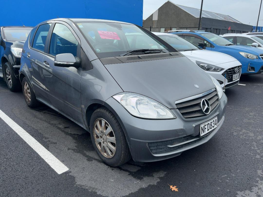 Photo '3' of Mercedes-Benz A180