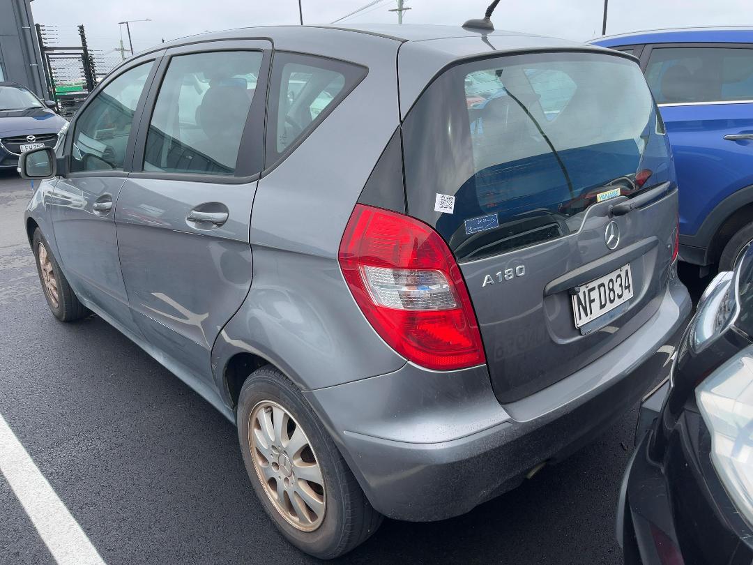 Photo '5' of Mercedes-Benz A180