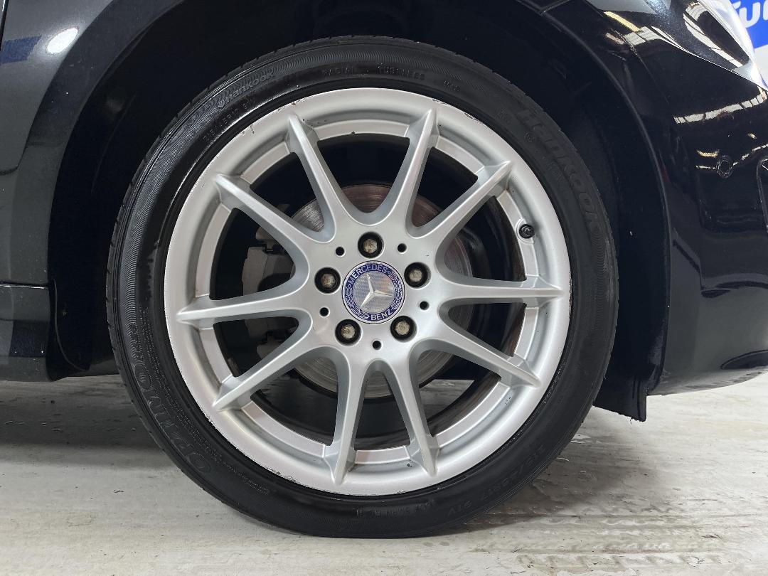 Photo '9' of Mercedes-Benz B180