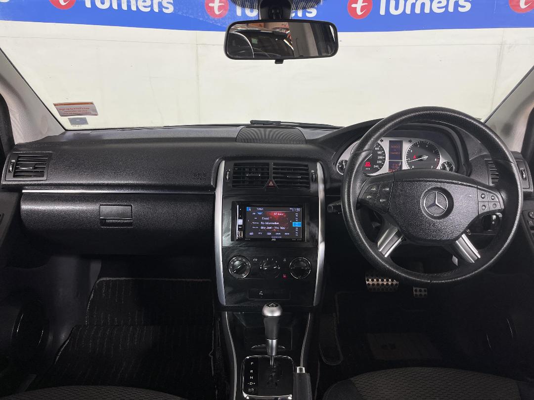 Photo '17' of Mercedes-Benz B180