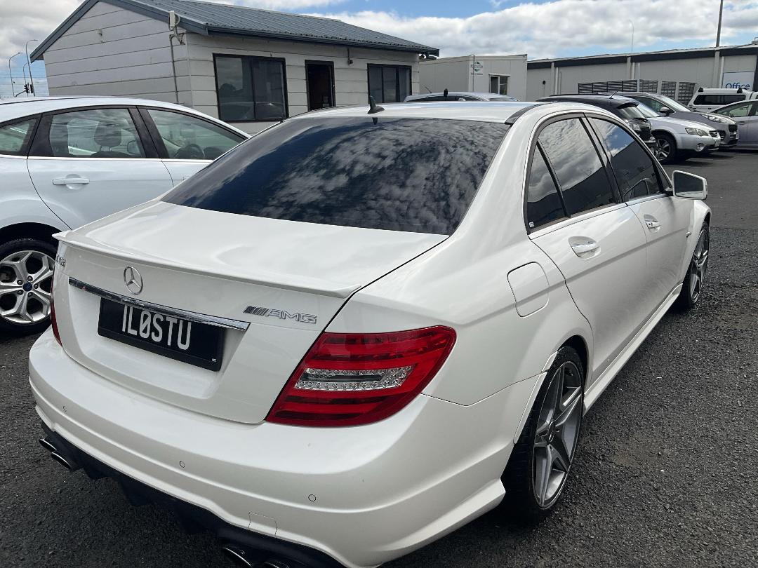 Photo '6' of Mercedes-Benz C63