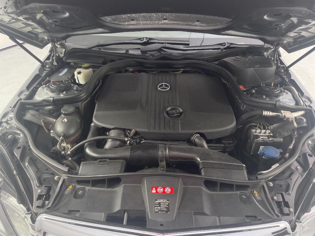 Photo '13' of Mercedes-Benz E-Class Photo '13' of Mercedes-Benz E-Class