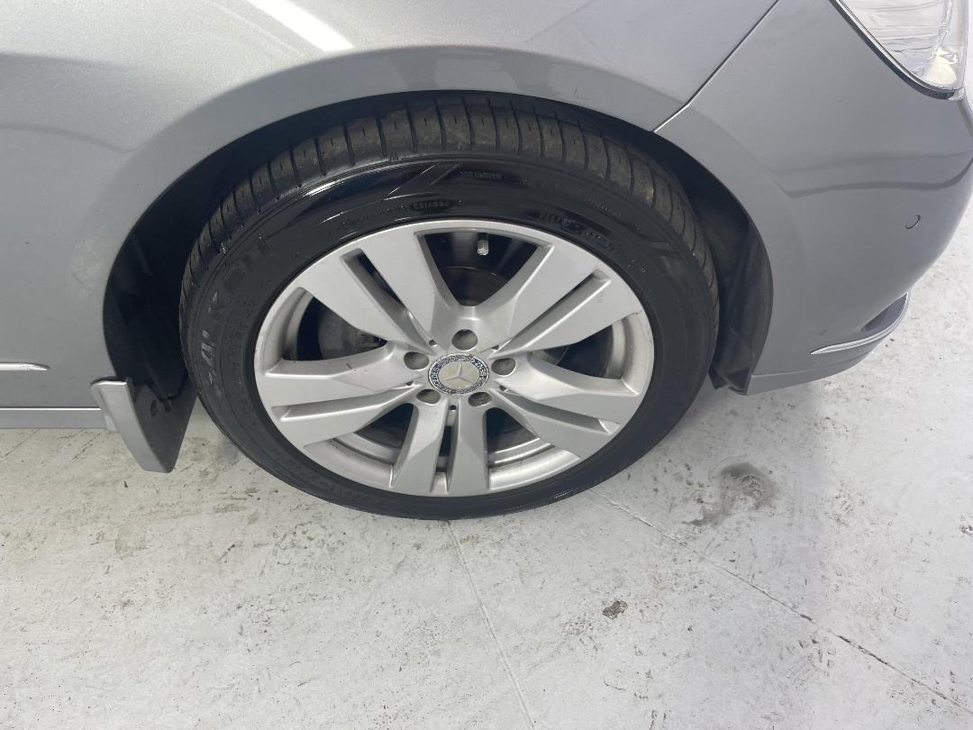 Photo '9' of Mercedes-Benz E-Class Photo '9' of Mercedes-Benz E-Class