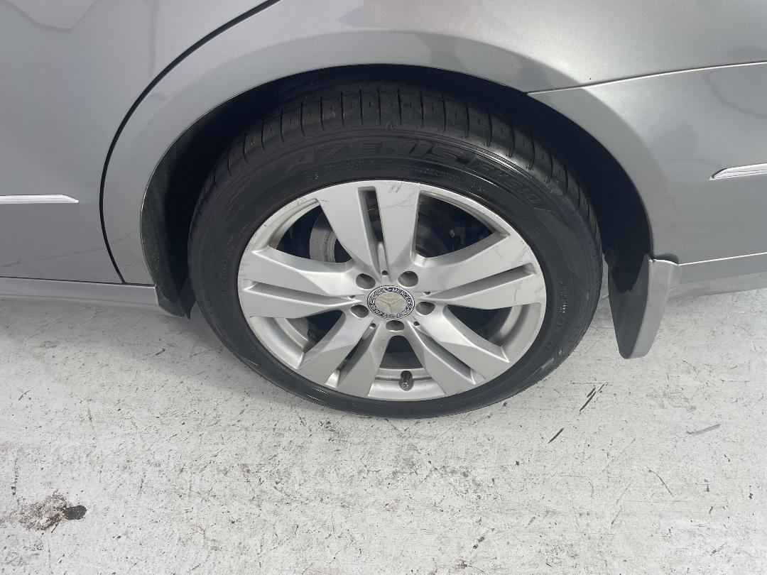 Photo '11' of Mercedes-Benz E-Class Photo '11' of Mercedes-Benz E-Class