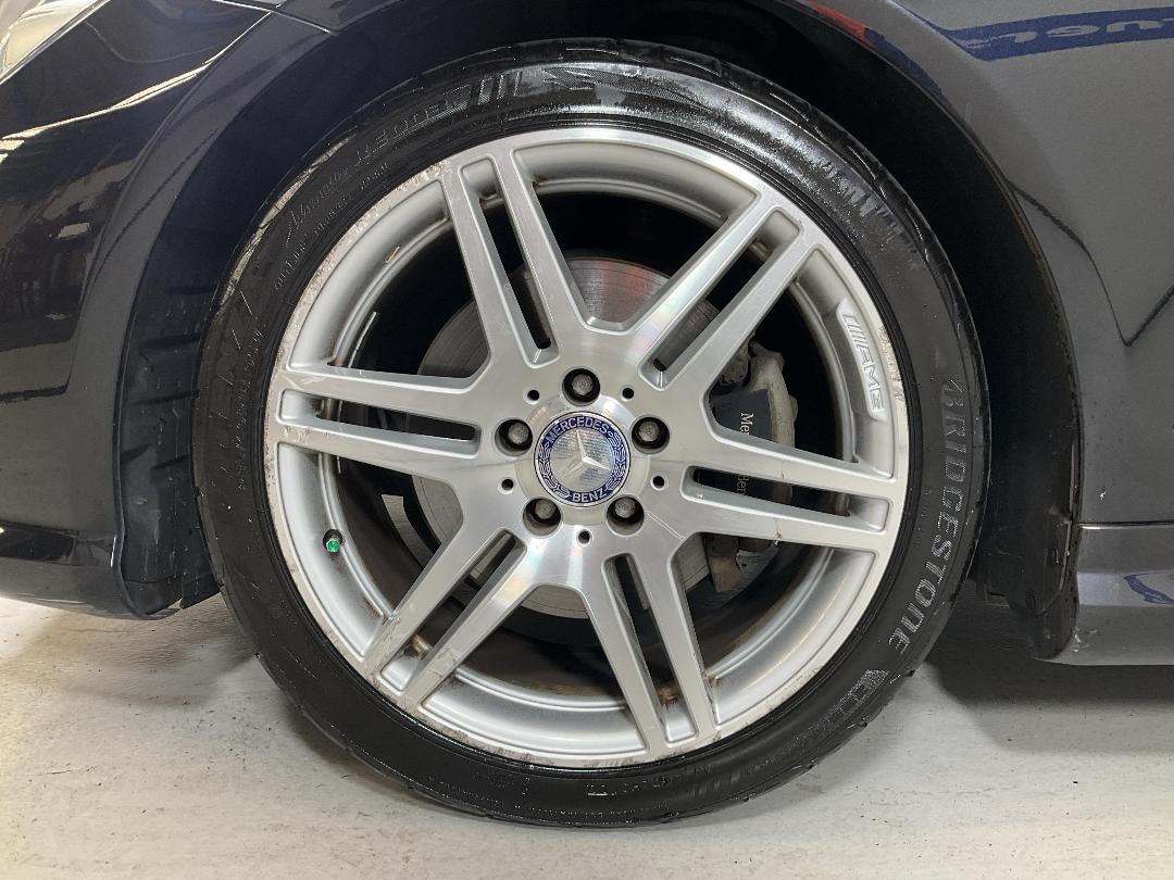 Photo '10' of Mercedes-Benz E250 Photo '10' of Mercedes-Benz E250