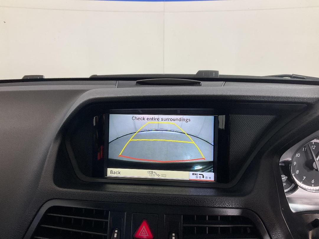 Photo '30' of Mercedes-Benz E250 Photo '30' of Mercedes-Benz E250