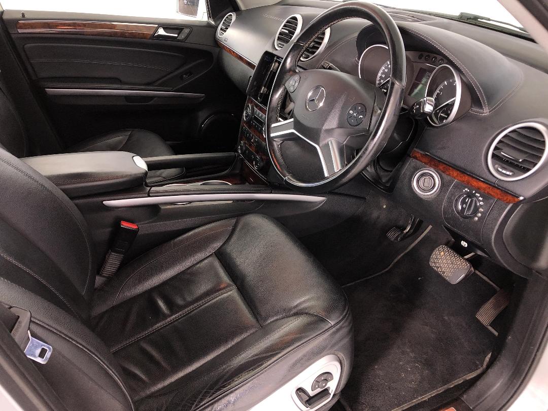 Photo '16' of Mercedes-Benz GL-Class