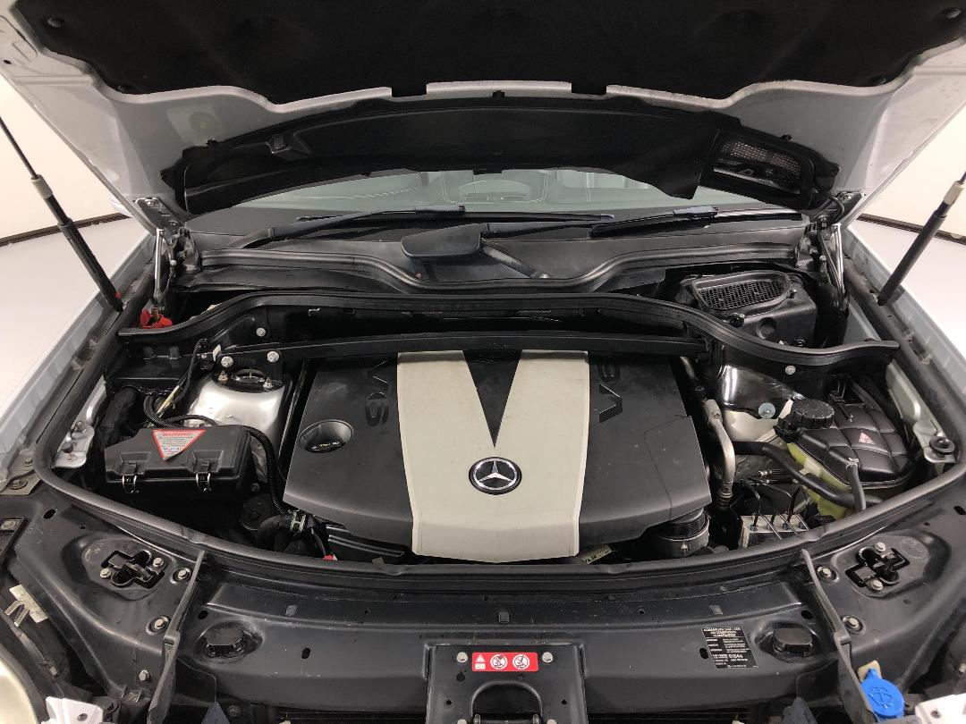 Photo '13' of Mercedes-Benz GL-Class