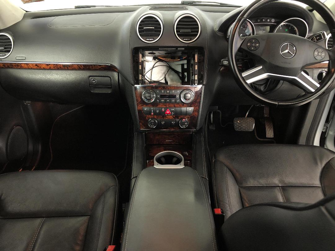 Photo '17' of Mercedes-Benz GL-Class