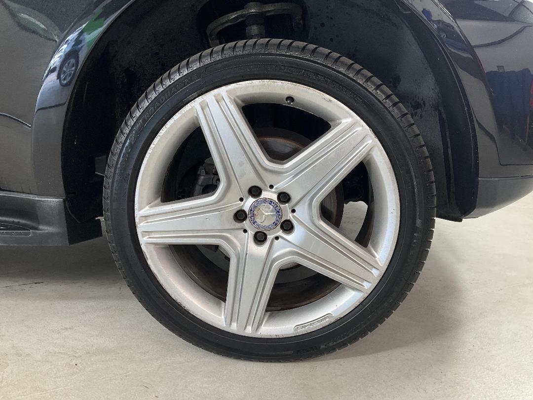 Photo '9' of Mercedes-Benz M-Class