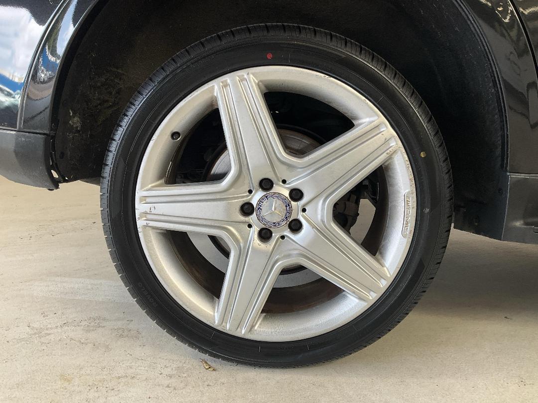 Photo '12' of Mercedes-Benz M-Class