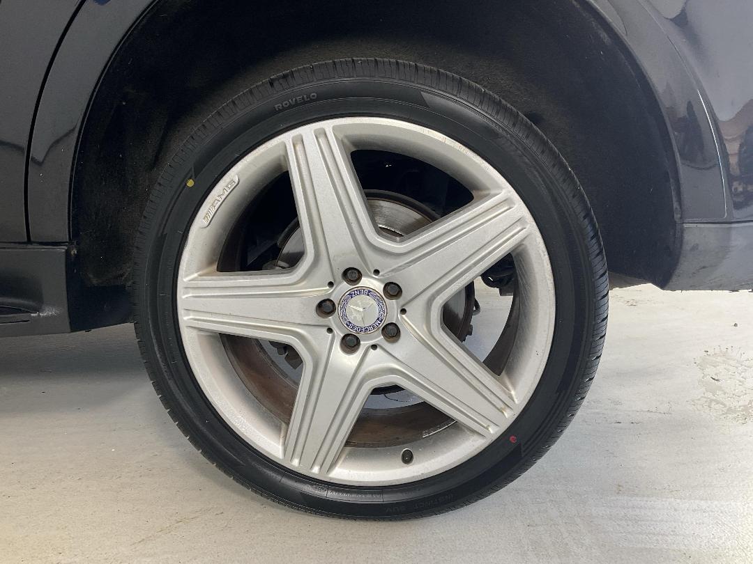 Photo '11' of Mercedes-Benz M-Class