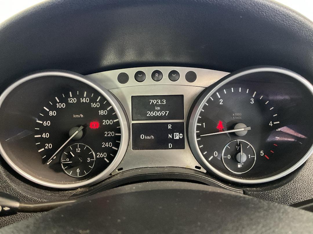 Photo '21' of Mercedes-Benz M-Class