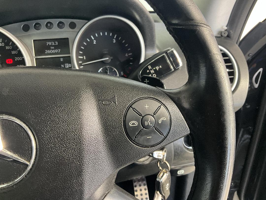 Photo '27' of Mercedes-Benz M-Class