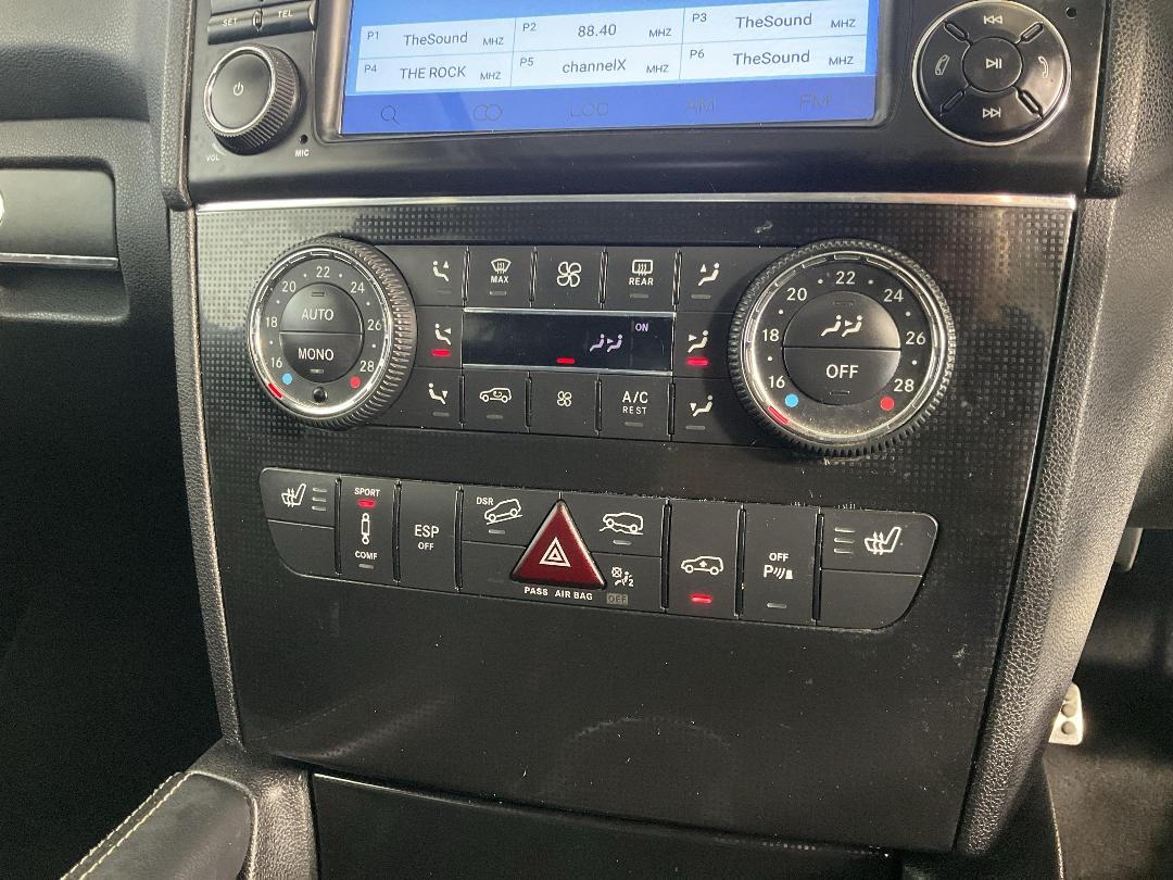 Photo '29' of Mercedes-Benz M-Class