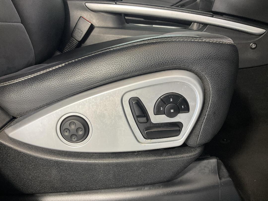 Photo '31' of Mercedes-Benz M-Class