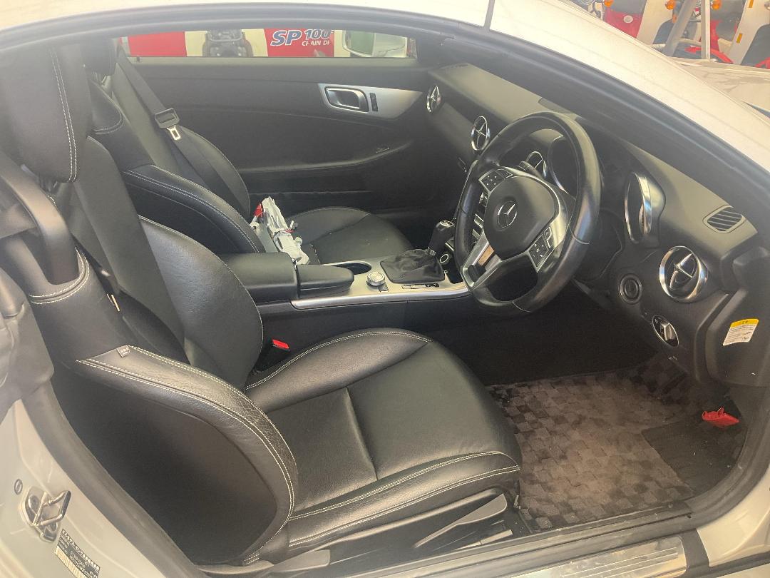 Photo '11' of Mercedes-Benz SLK 200 Photo '11' of Mercedes-Benz SLK 200