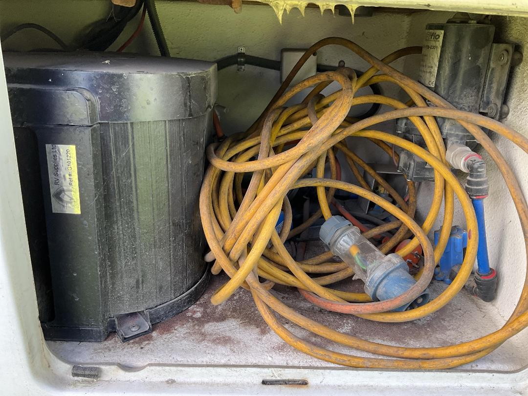 Photo '39' of Mercedes-Benz Sprinter C/C 511 CDI 4325 L Motorhome