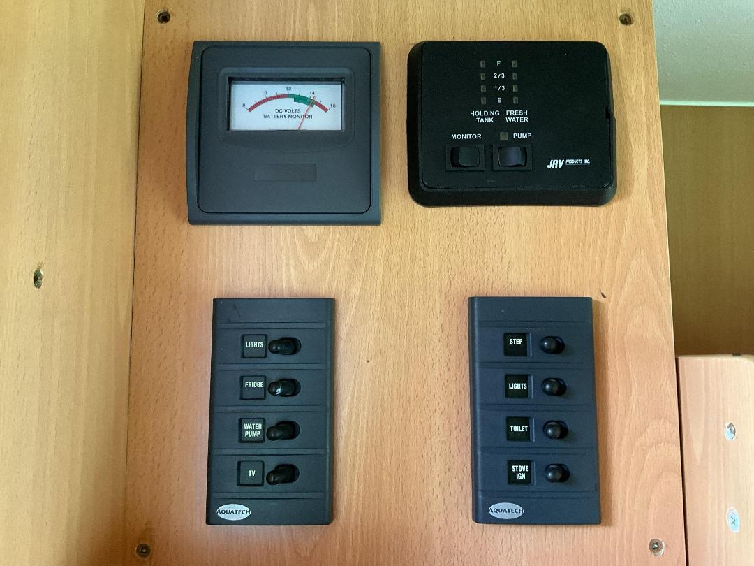 Photo '30' of Mercedes-Benz Sprinter C/C 511 CDI 4325 L Motorhome