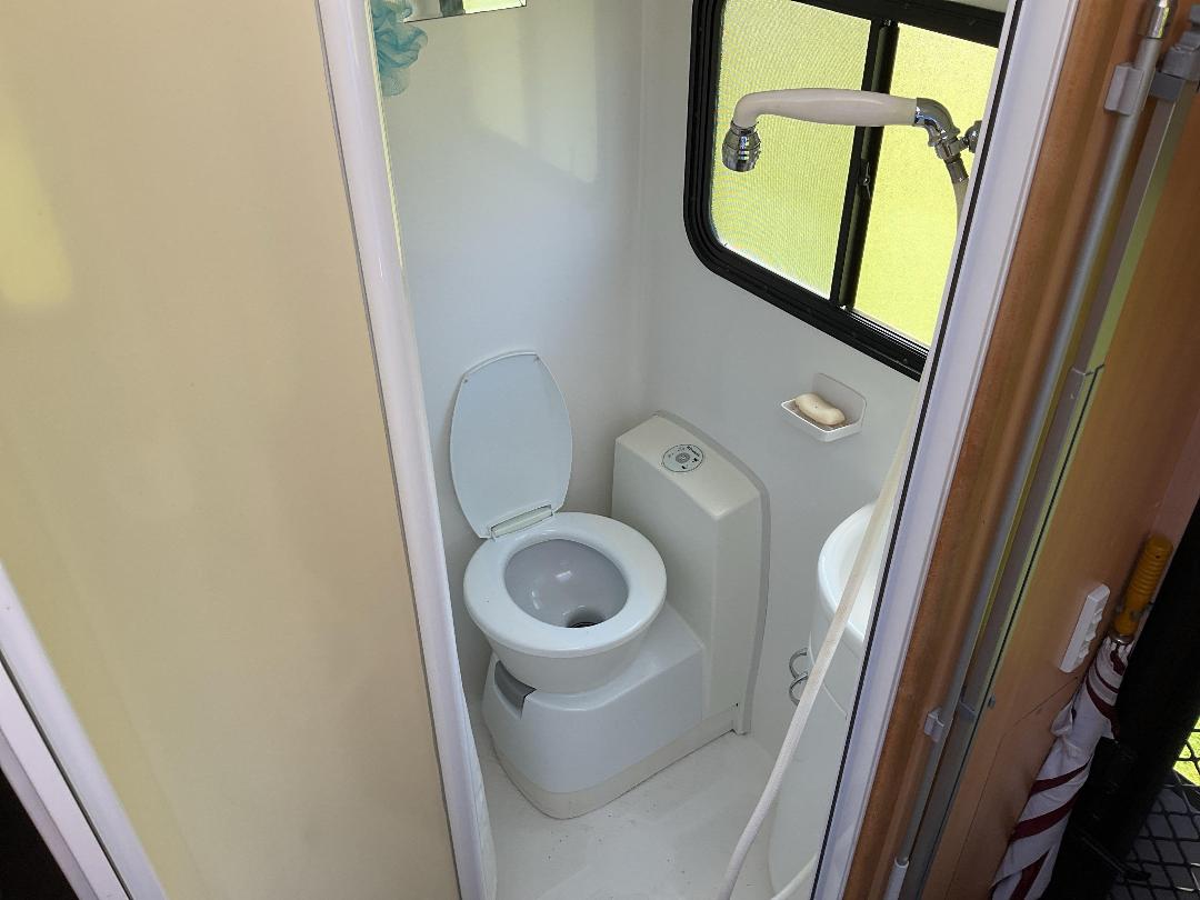 Photo '25' of Mercedes-Benz Sprinter C/C 511 CDI 4325 L Motorhome