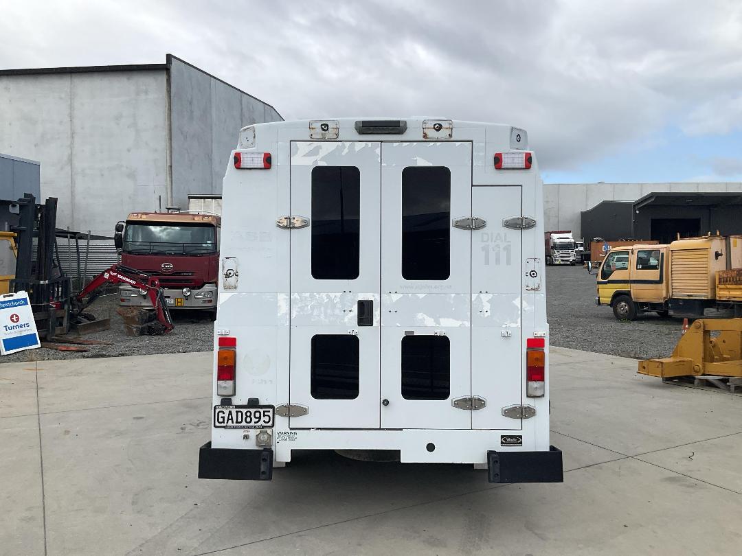 Photo '6' of Mercedes Benz Sprinter Van