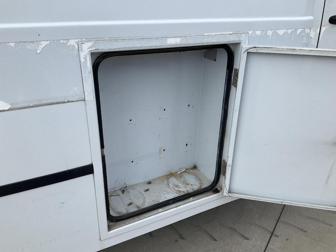 Photo '13' of Mercedes Benz Sprinter Van