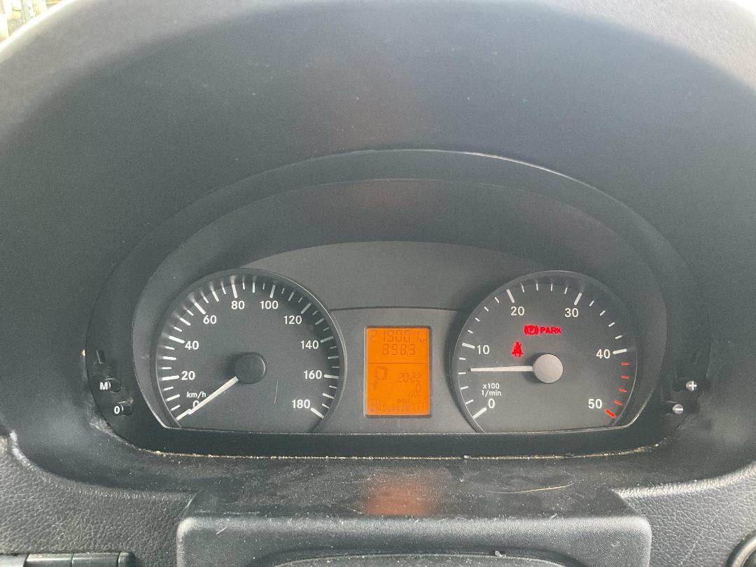 Photo '22' of Mercedes Benz Sprinter Van