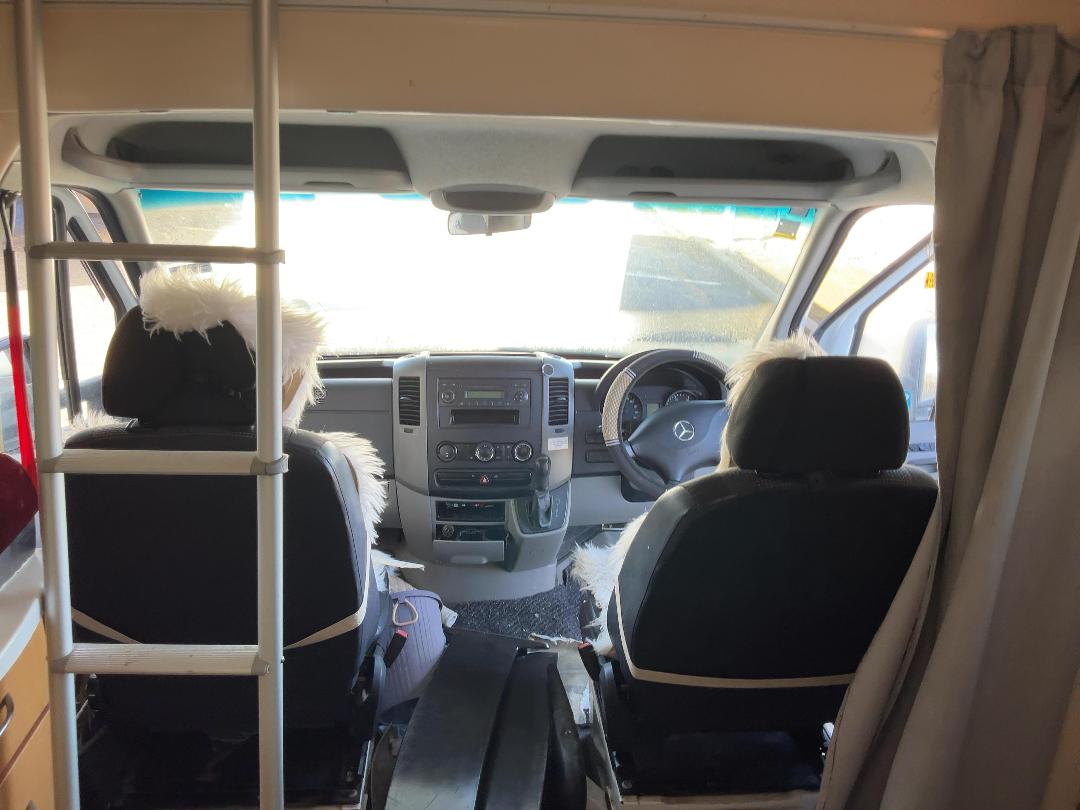 Photo '27' of Mercedes-Benz Sprinter C/C 511 CDI 4325 L Motorhome