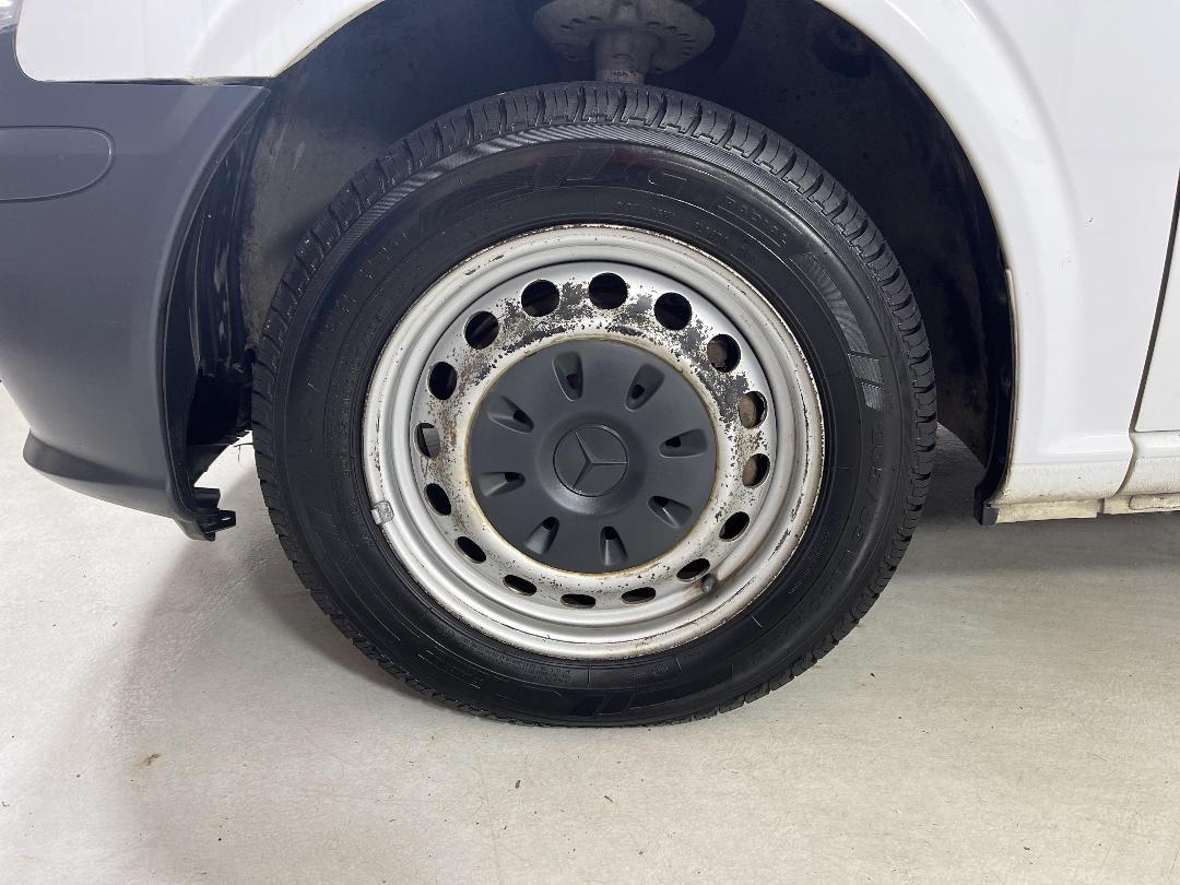 Photo '10' of Mercedes-Benz Vito Photo '10' of Mercedes-Benz Vito