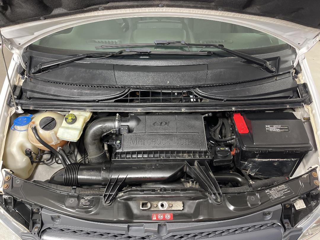 Photo '13' of Mercedes-Benz Vito Photo '13' of Mercedes-Benz Vito