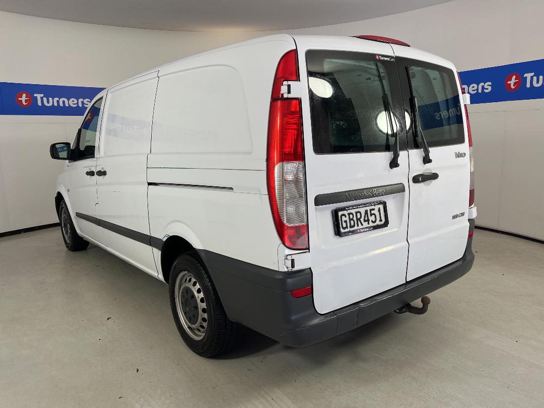 Photo '5' of Mercedes-Benz Vito Photo '5' of Mercedes-Benz Vito