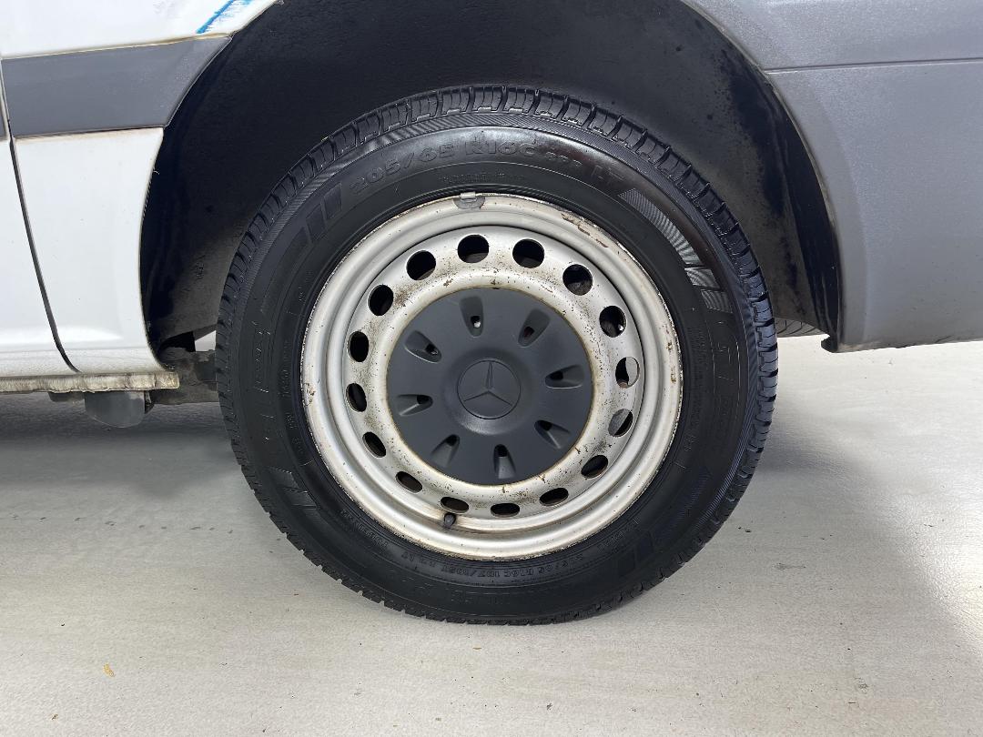 Photo '11' of Mercedes-Benz Vito Photo '11' of Mercedes-Benz Vito