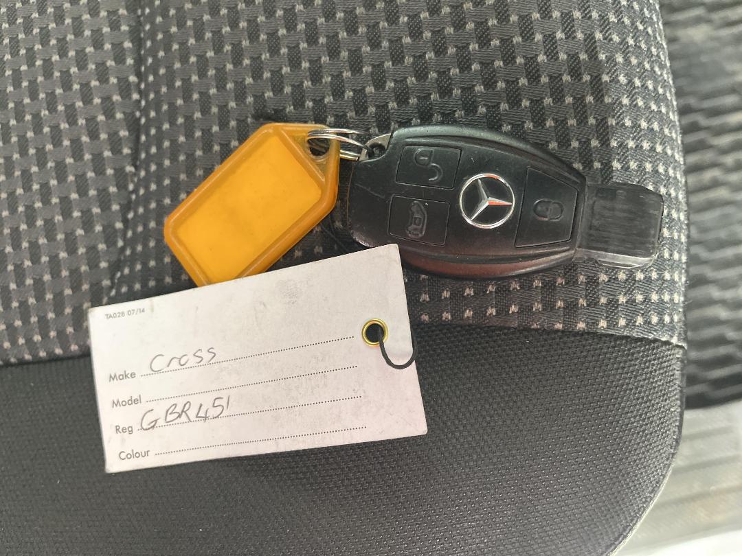 Photo '22' of Mercedes-Benz Vito Photo '22' of Mercedes-Benz Vito