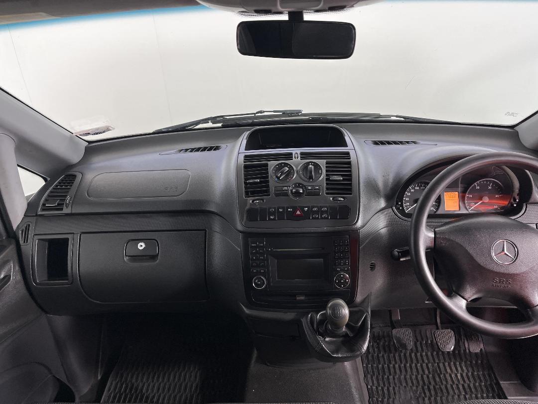 Photo '17' of Mercedes-Benz Vito Photo '17' of Mercedes-Benz Vito